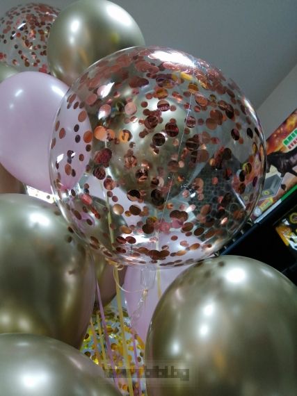 Прозрачен Bubble балон 45 см с rose gold /розово златни конфети с хелий