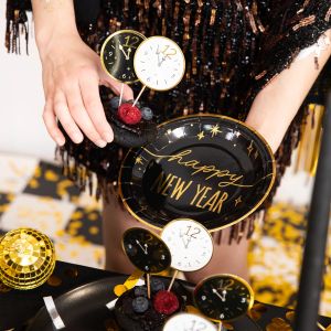 Парти чинийки със златен надпис Happy New Year - 6 броя