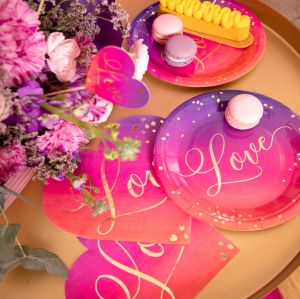 Парти чинийки Love - 6 броя