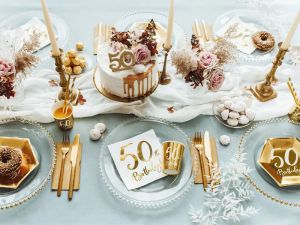 Луксозни парти салфетки със златен надпис 50 th birthday 