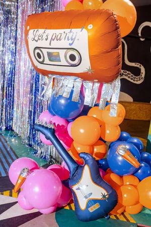 Фолио балон Касета с надпис Let's party! / Disco party